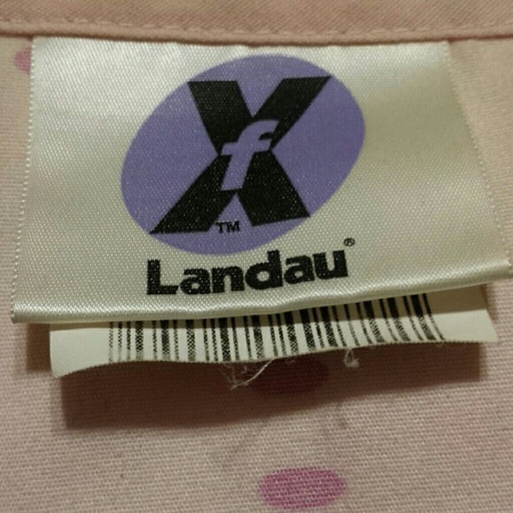 **Scrub Top** - Picture 2 of 3